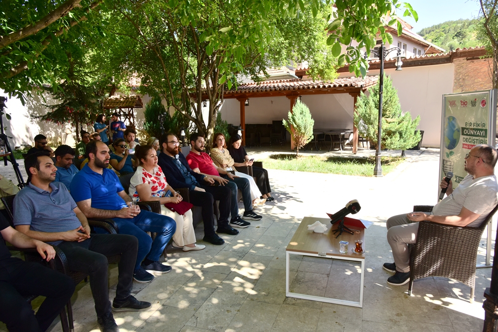 Kastamonu Üniversitesi’nde “Bilim Kafe” Etkinlikleri Başladı: İlk Söyleşi Doç. Dr. Erol Tekin ile Gerçekleşti